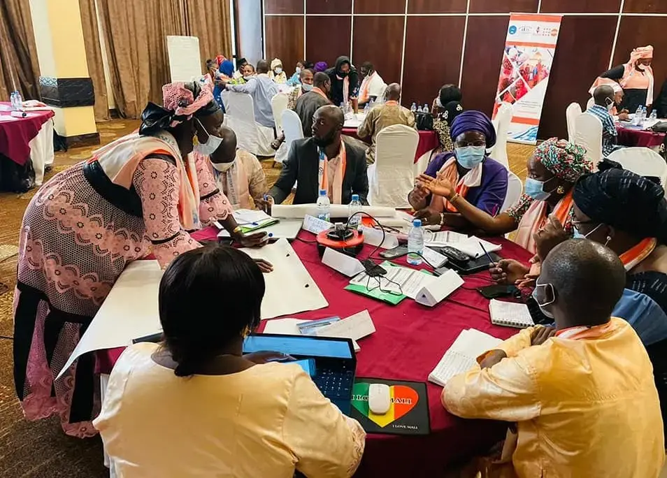  UNFPA FORME 40 MEMBRES DU SOUS CLUSTER VBG SUR LA PRISE EN CHARGE EFFICACE DES SURVIVANTES VBG DANS LES REGIONS HUMANITAIRES